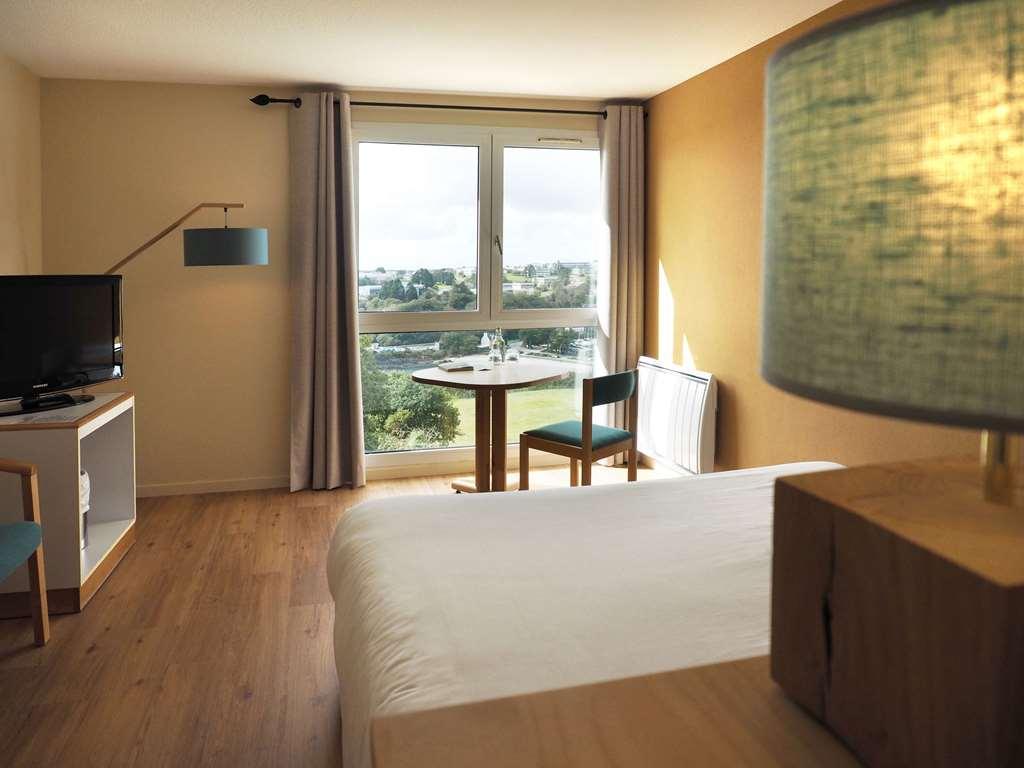 Logis Hotel Du Belvedere ブレスト 部屋 写真