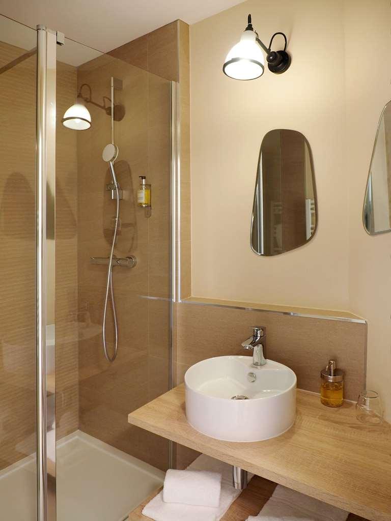 Logis Hotel Du Belvedere ブレスト 部屋 写真