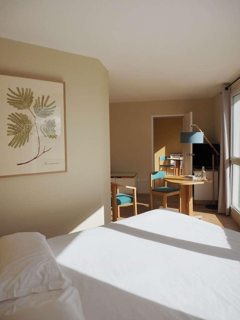 Logis Hotel Du Belvedere ブレスト 部屋 写真